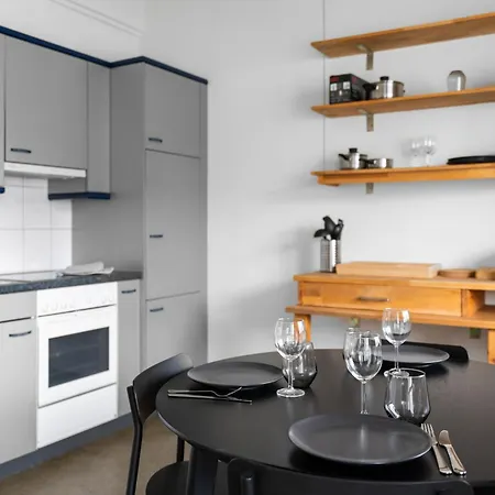 Aparthotel Exquis Design Urban Blue I Altstadt I Messe & Art I Gemeinschaftskueche & -bad *
